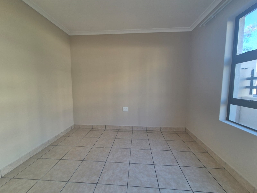 2 Bedroom Property for Sale in Burgundy Estate Western Cape